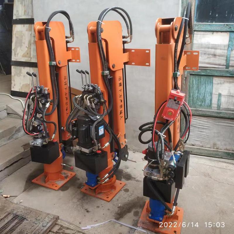 西屿乡重汽蓝牌随车吊 3.2吨 国六动力强 液压驱动 农用自卸起重机